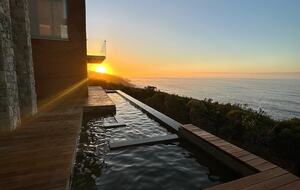 RROAR - Luxury Living on the Rocks - Herolds Bay, South Africa