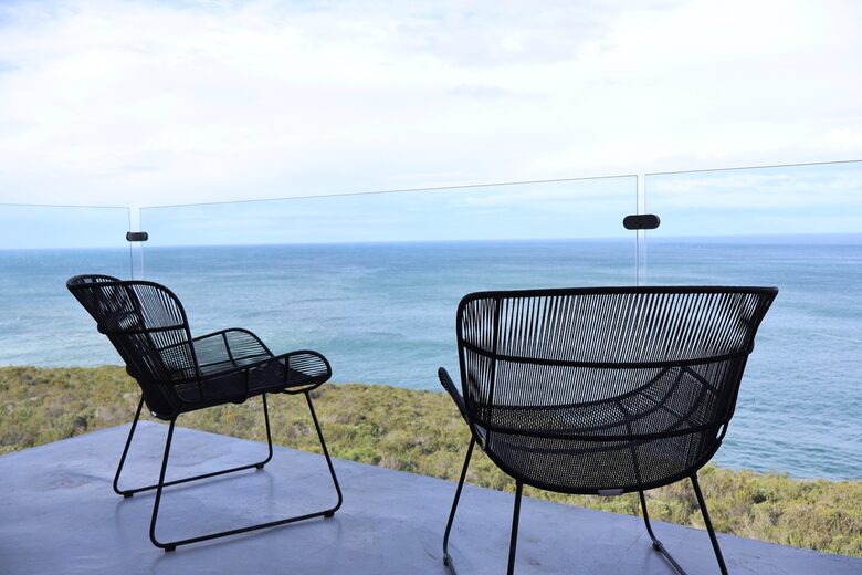 RROAR - Luxury Living on the Rocks - Herolds Bay, South Africa