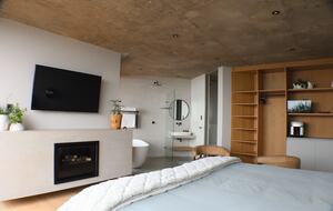 RROAR - Luxury Living on the Rocks - Herolds Bay, South Africa