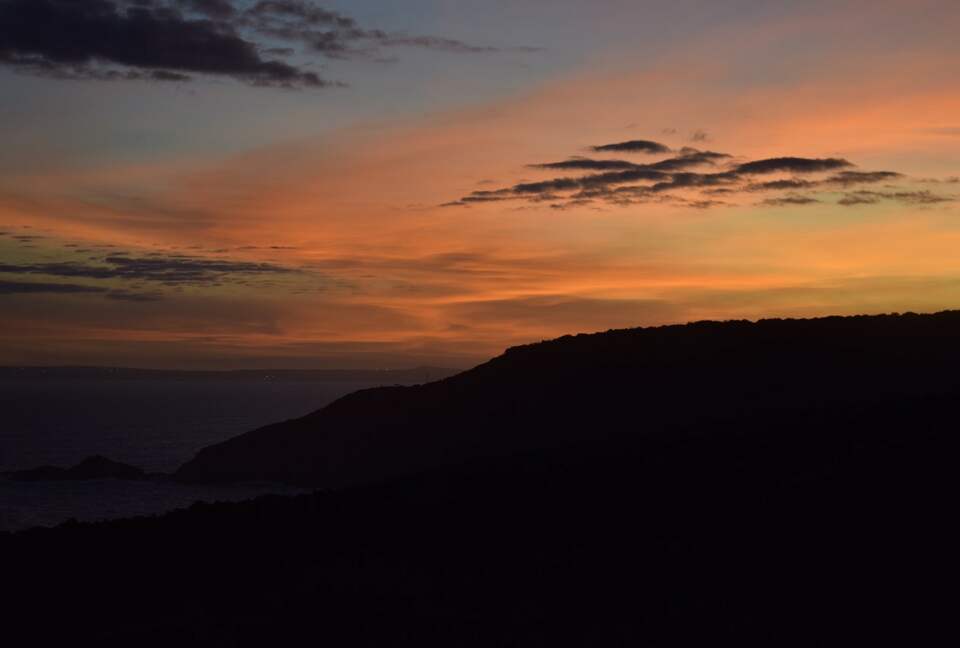 RROAR - Luxury Living on the Rocks - Herolds Bay, South Africa