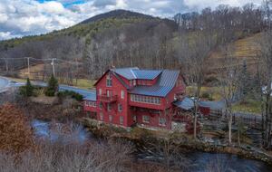 The Grist Mill House on Williams River - Chester, Vermont