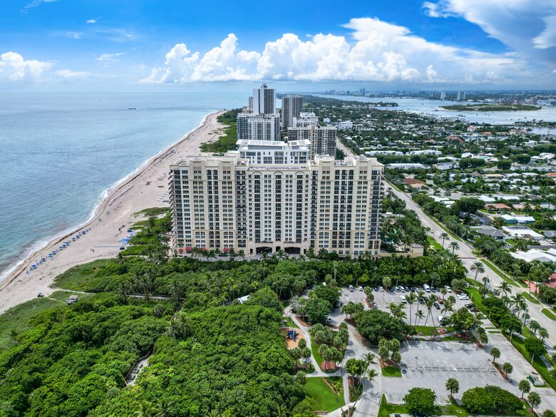 Oceanview Retreat at Palm Beach Marriott - Riviera Beach, Florida