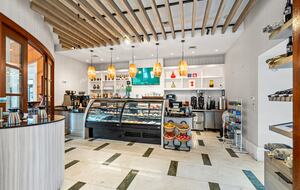 Oceanview Retreat at Palm Beach Marriott - Riviera Beach, Florida