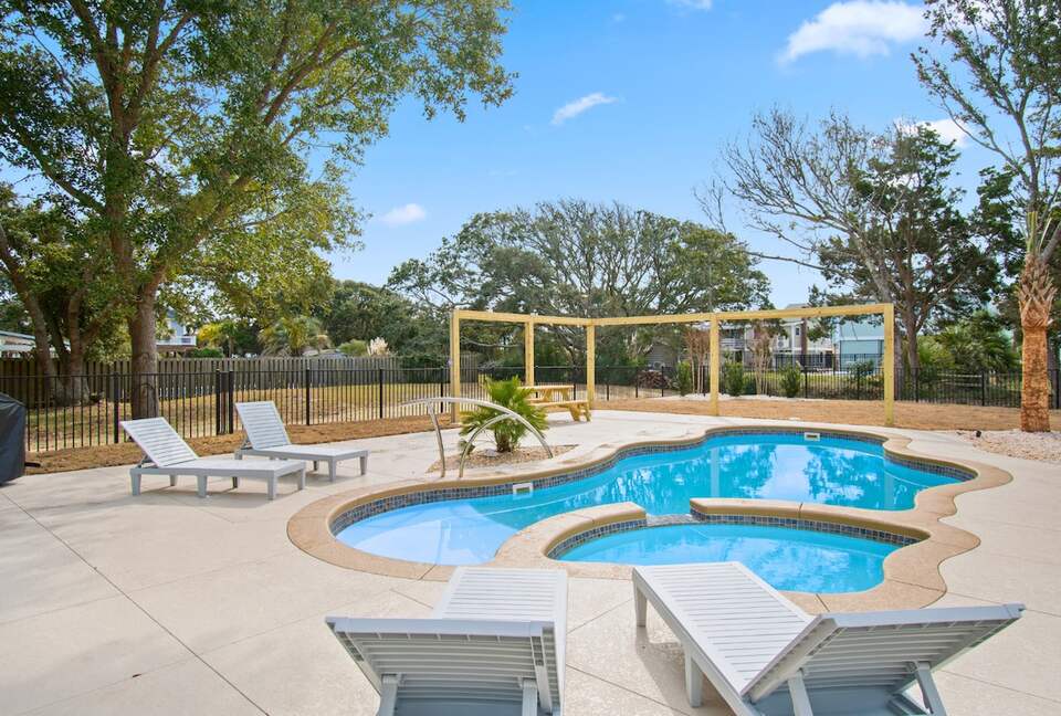 Oak Island Beach & Pool Haven - Oak Island, North Carolina