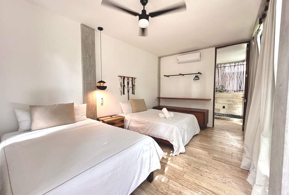 Twin Villas of La Veleta - La Veleta, Mexico