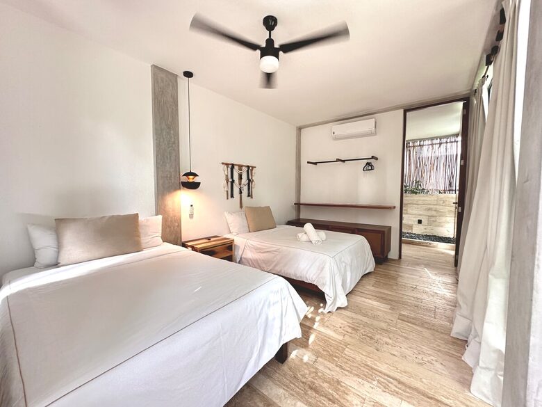 Twin Villas of La Veleta - La Veleta, Mexico