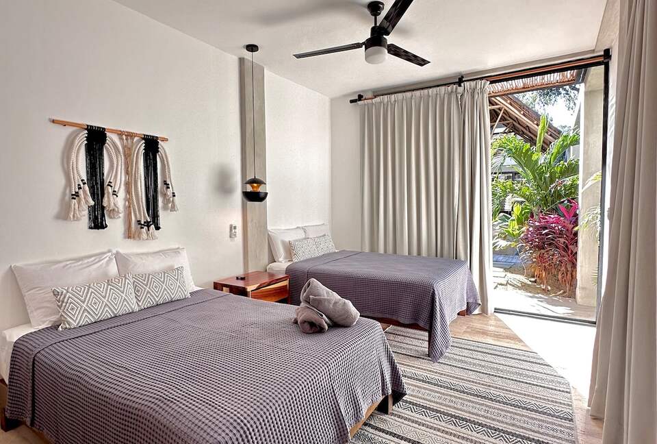 Twin Villas of La Veleta - La Veleta, Mexico