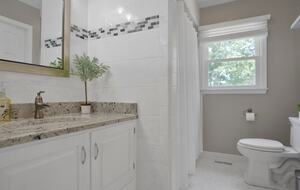 Parkton Waterfront Retreat - Parkton, North Carolina