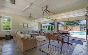 Parkton Waterfront Retreat - Parkton, North Carolina