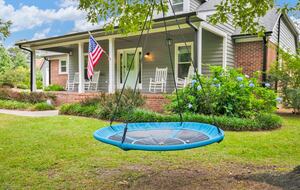 Parkton Waterfront Retreat - Parkton, North Carolina