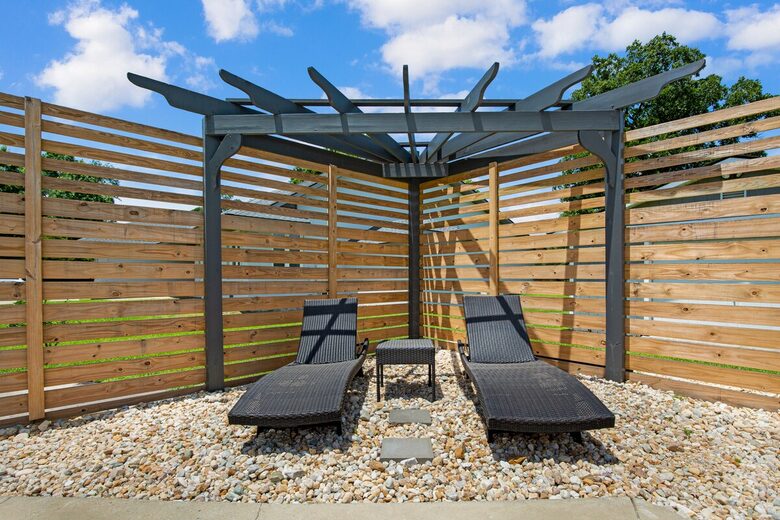 Parkton Waterfront Retreat - Parkton, North Carolina