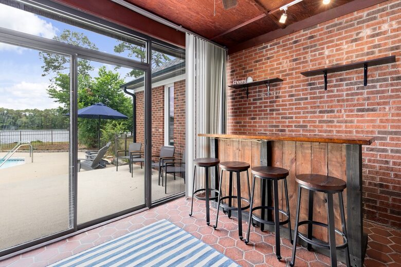 Bar Area off of Family Room-not heated or cooled