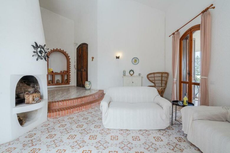 Tasteful Mediterranean Home with Sea Views - Fontane Bianche, Syracuse, Italy