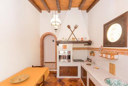 Tasteful Mediterranean Home with Sea Views - Fontane Bianche, Syracuse, Italy