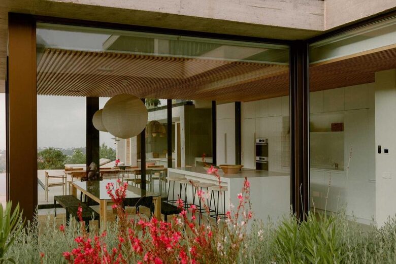 Ultra-Luxe Hillside Retreat Above Marbella - Benahavís, Spain