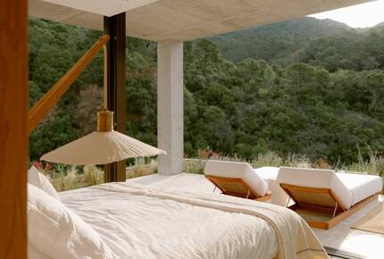 Ultra-Luxe Hillside Retreat Above Marbella - Benahavís, Spain