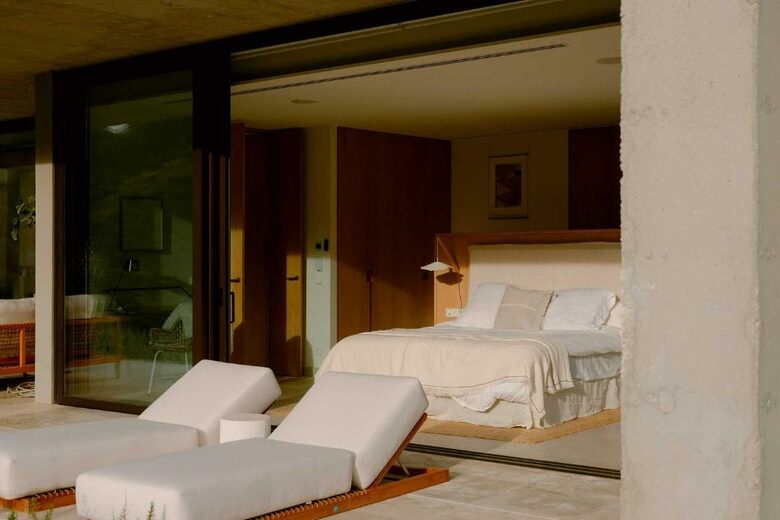 Ultra-Luxe Hillside Retreat Above Marbella - Benahavís, Spain