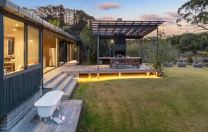 Matakana Water-View Escape - Matakana, New Zealand