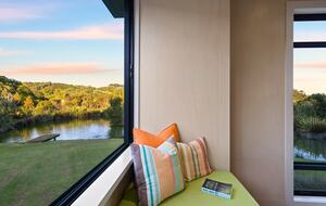 Matakana Water-View Escape - Matakana, New Zealand