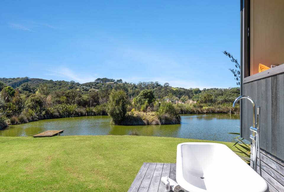 Matakana Water-View Escape - Matakana, New Zealand