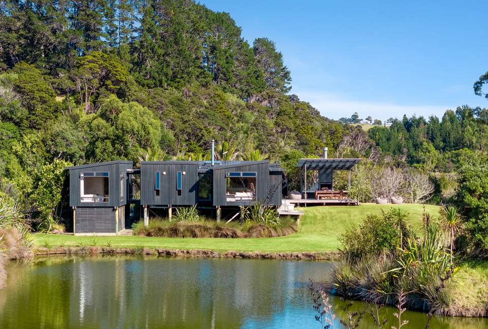 Matakana Water-View Escape - Matakana, New Zealand