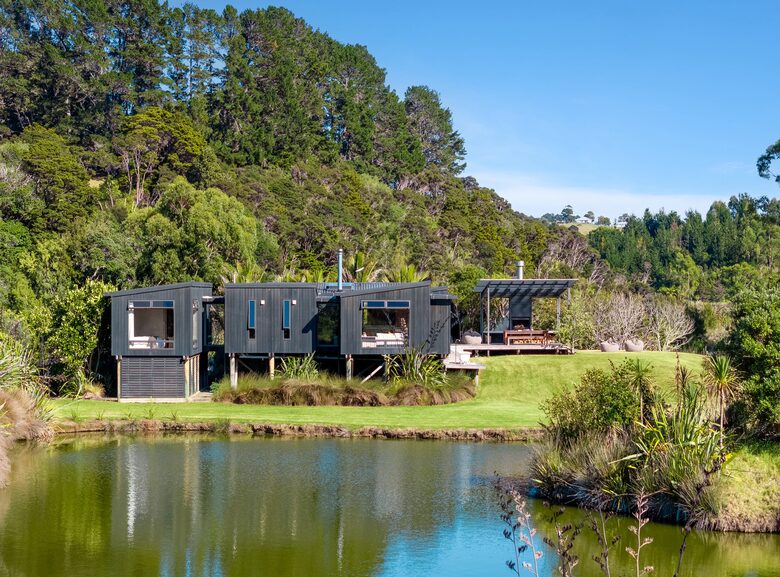 Matakana Water-View Escape - Matakana, New Zealand