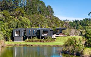 Matakana Water-View Escape - Matakana, New Zealand