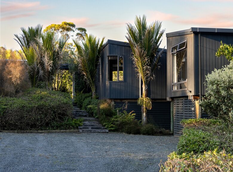 Matakana Water-View Escape - Matakana, New Zealand