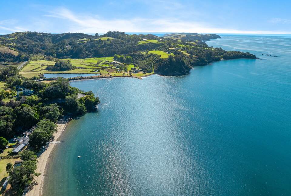 Matakana Water-View Escape - Matakana, New Zealand