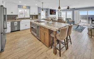 Pacific View Luxury Escape - Oceanside, California