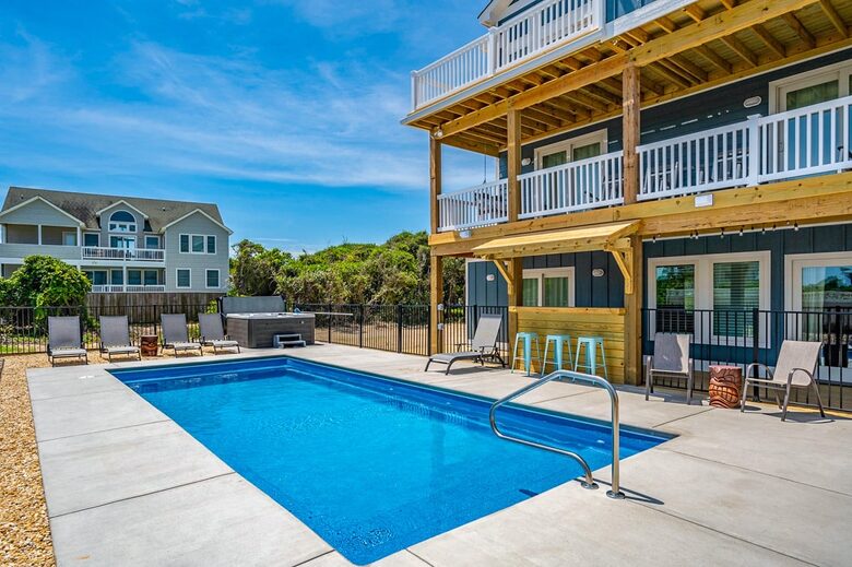 Coastal Horizon Residence in Southern Shores - Southern Shores, North Carolina