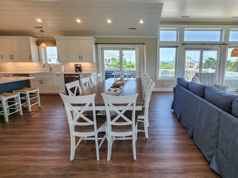 Coastal Horizon Residence in Southern Shores - Southern Shores, North Carolina