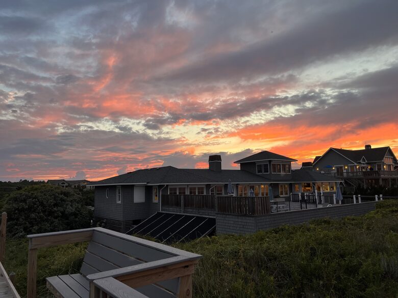 Coastal Horizon Residence in Southern Shores - Southern Shores, North Carolina