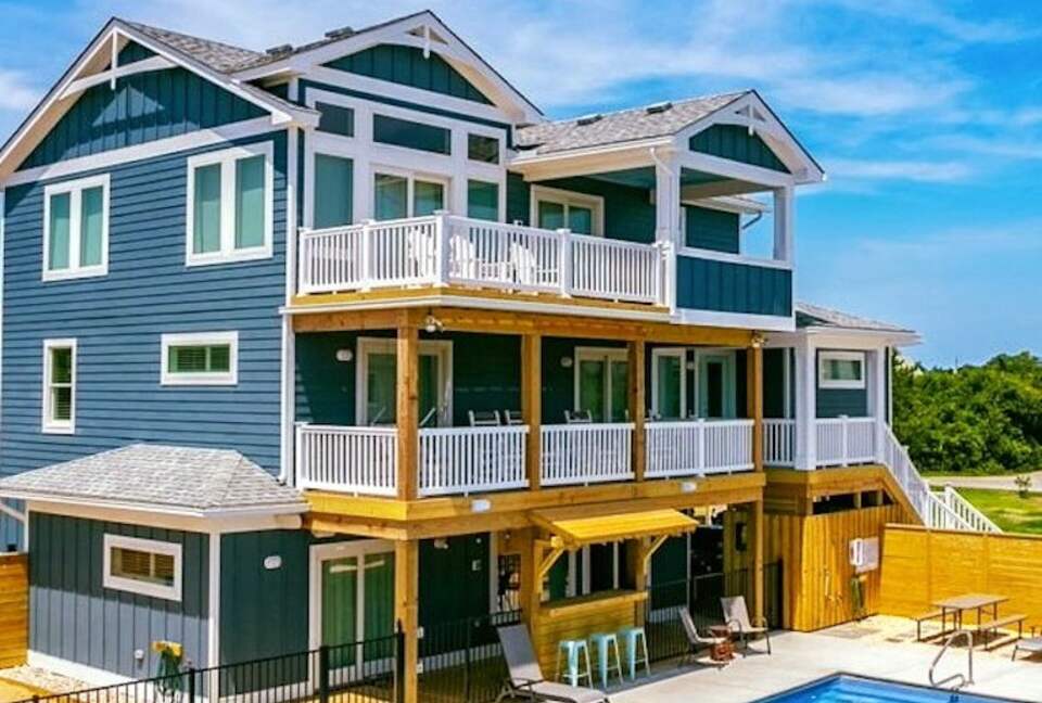 Coastal Horizon Residence in Southern Shores - Southern Shores, North Carolina