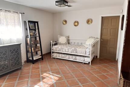 Trundle bed (den area outside of second bedroom) great for kids