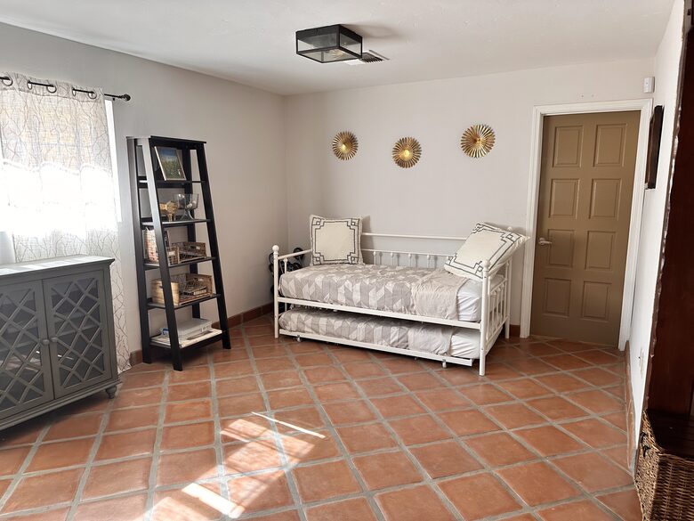 Trundle bed (den area outside of second bedroom) great for kids