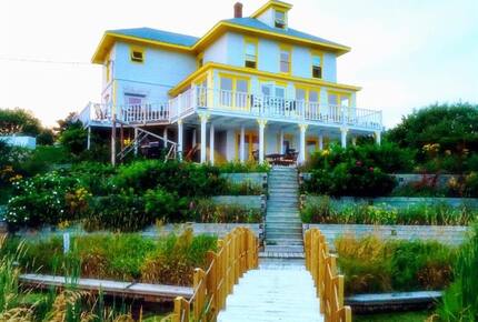 Seaside Garden House | Havre-Aubert - Havre-Aubert, Canada