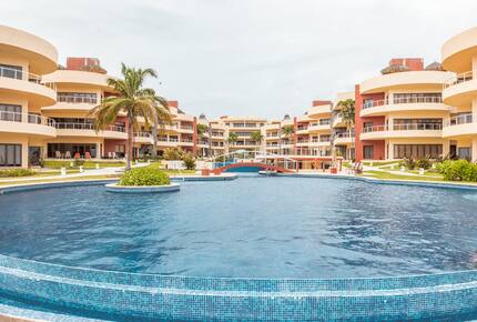 Playa Grande Oceanview Escape | Cascading Pools & Resort Living - El Rebalse, Mexico