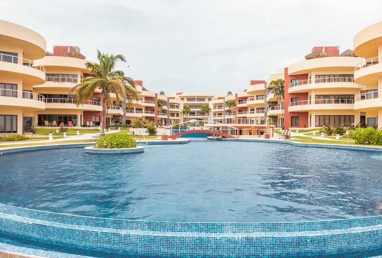 Playa Grande Oceanview Escape | Cascading Pools & Resort Living - El Rebalse, Mexico