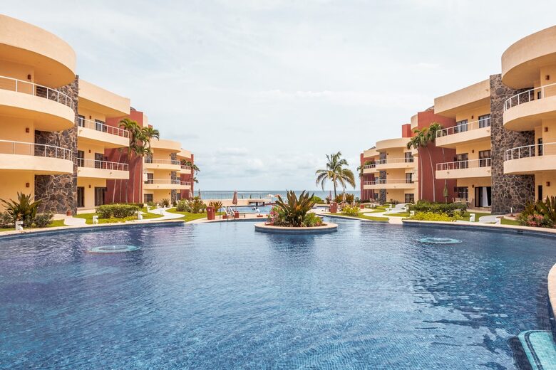 Playa Grande Oceanview Escape | Cascading Pools & Resort Living - El Rebalse, Mexico