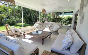 Designer Beach House Steps from Cylinder Beach - Point Lookout, Australia