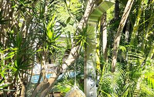 Designer Beach House Steps from Cylinder Beach - Point Lookout, Australia