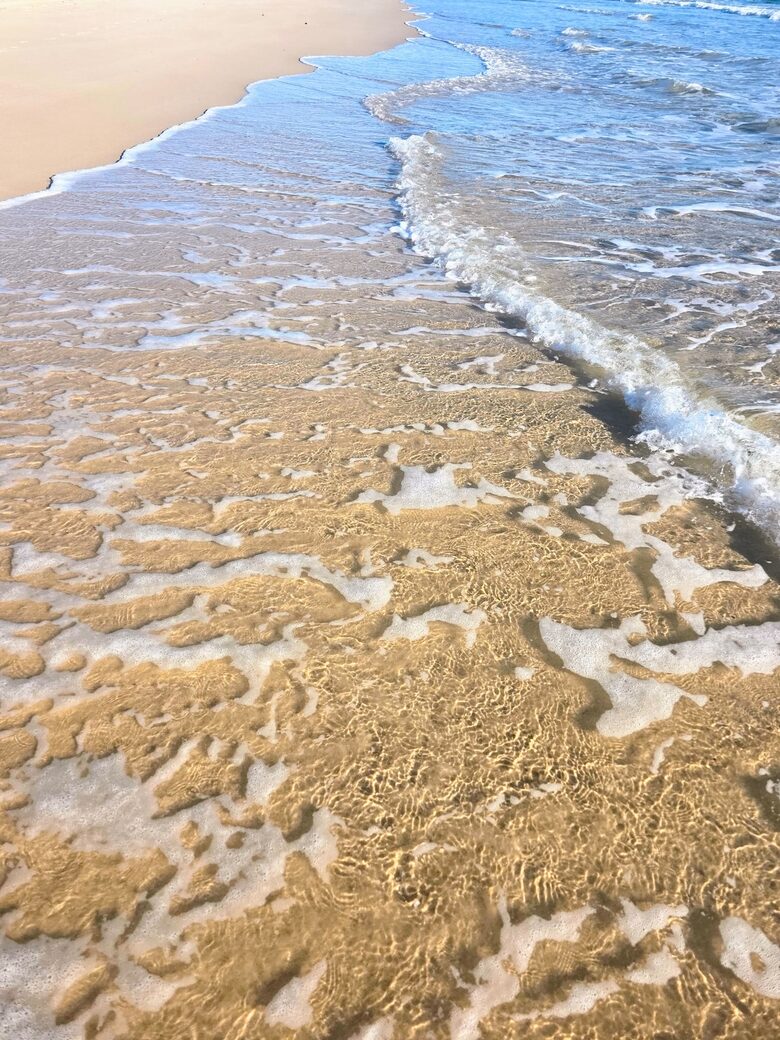 Designer Beach House Steps from Cylinder Beach - Point Lookout, Australia