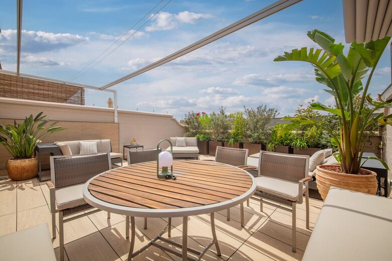 Gràcia Skyline Duplex Penthouse - Barcelona, Spain