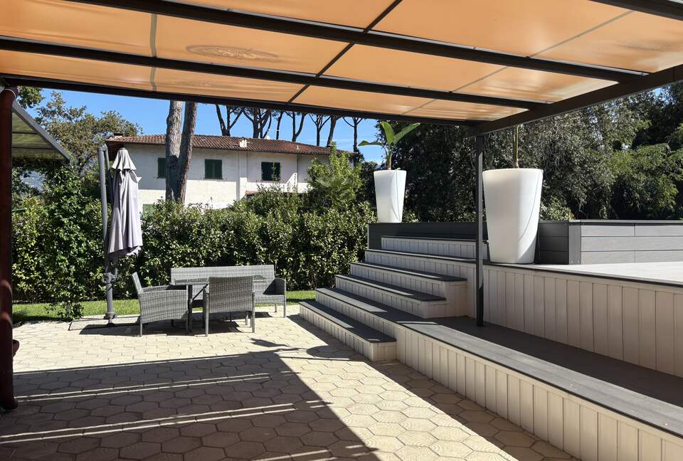 Sophisticated Tuscan Villa Near the Sea - Forte dei Marmi, Italy