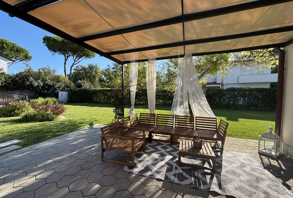 Sophisticated Tuscan Villa Near the Sea - Forte dei Marmi, Italy