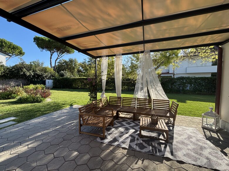 Sophisticated Tuscan Villa Near the Sea - Forte dei Marmi, Italy