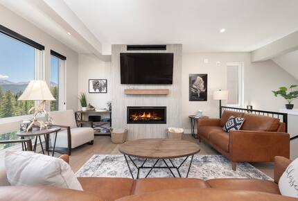 Steps to Slopes & Trails Winter Park Retreat - Winter Park, Colorado