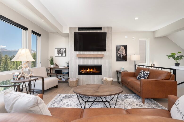 Steps to Slopes & Trails Winter Park Retreat - Winter Park, Colorado