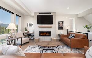 Steps to Slopes & Trails Winter Park Retreat - Winter Park, Colorado